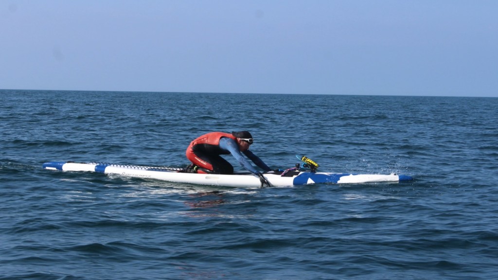 Can “that prone guy” set a new record for the Thames&nbsp;River?